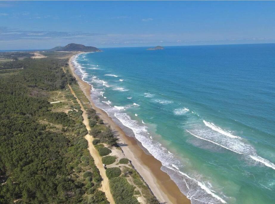 Townhousefloripa I Praia Do Mocambique Riovermelho Florianópolis Exteriör bild